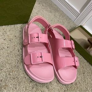 Women's Gucci Sandal with mini Double G size 10/40